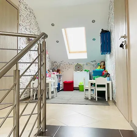 Pokoje I Apartamenty Goscinne Asia Apartment *