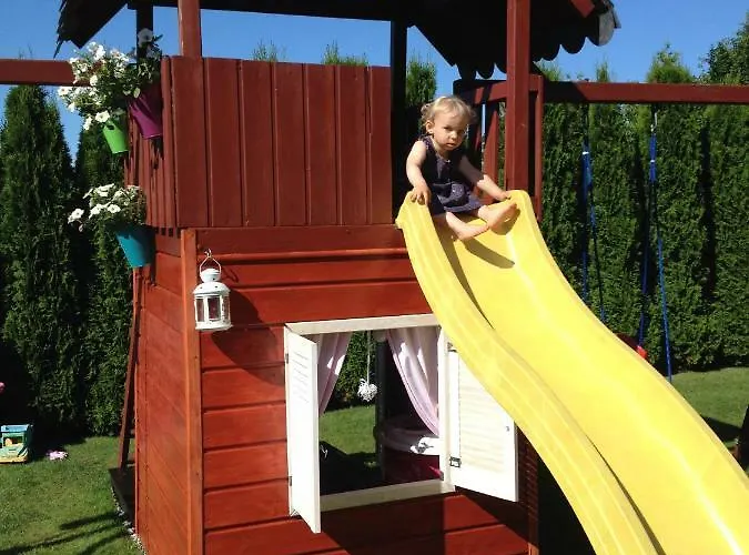 I Goscinne Апартаменты Грзибово